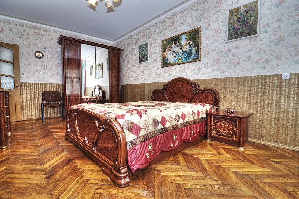 Apartment Na 7-Ya Krasnoarmeyskaya Αγία Πετρούπολη Δωμάτιο φωτογραφία